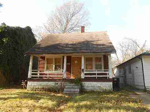 15901 Chapel (1)_m.jpg